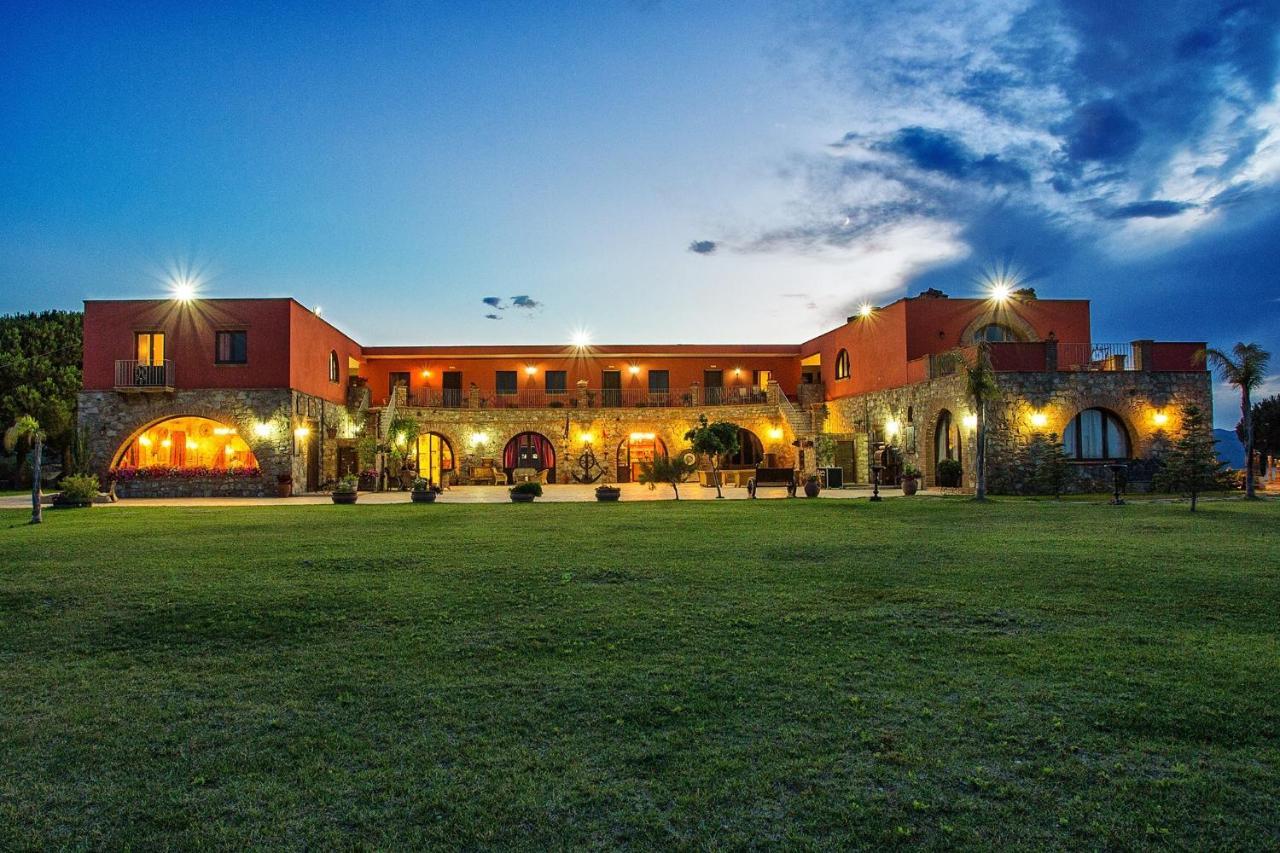 Agriturismo Donna Germana Cirò Marina 外观 照片